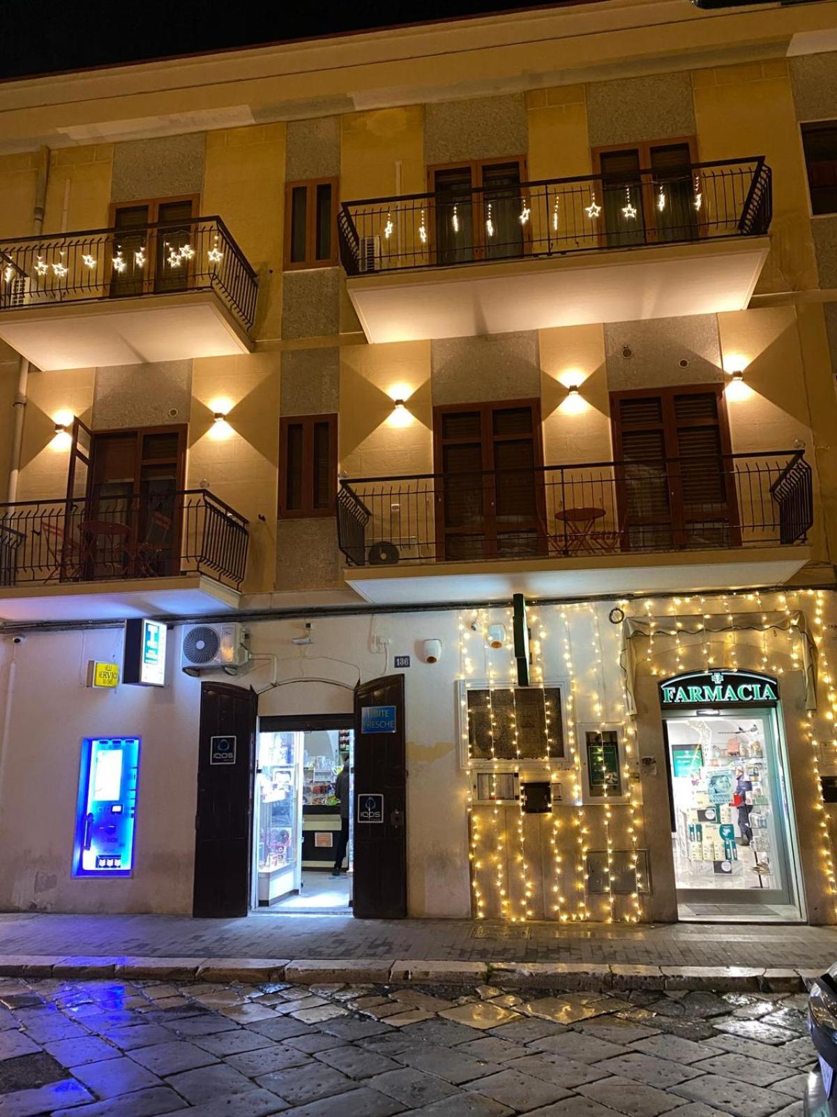 Duomo Rooms - Manfredi Homes&Villas Manfredónia Exterior foto
